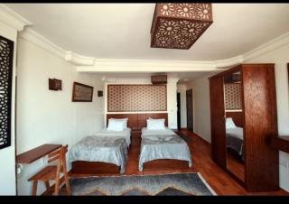 Oscar pyramids view - 9