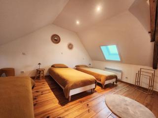 La Source Du Bonheur Chambres et Table d'Hôtes - 3