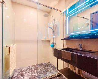 Central Bangkok - Premium Stay next to BTS Asoke - 1