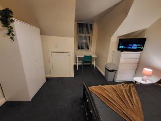 Stay Sleep Rest - Firth Park - 2