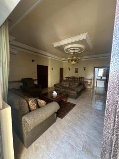 Family apartment in Amman 3 bedrooms - 1