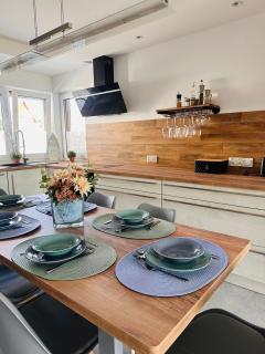 LUZIE Breeze House - 6