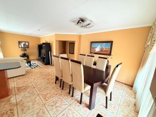 Home on Fuchs - 7