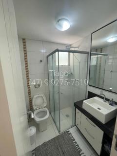 Apto de 2 Quartos em Meia Praia - 5