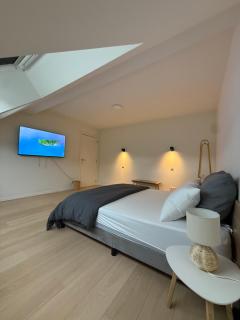 The Gallery Saint-Gilles - 1