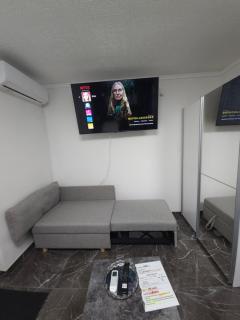 ENA 1&2 -BIG FREE PRIVAT parking for BOATS, TRUCKs, combi,-CENTRAL HEATING !!! - 6