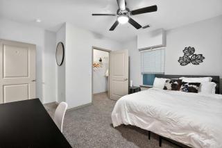 Modern Stay With Resort Style Perks - 7