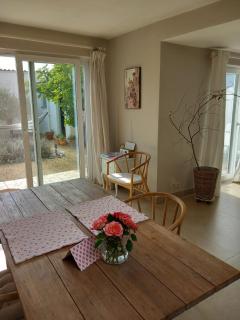 Chez Paulette - 2