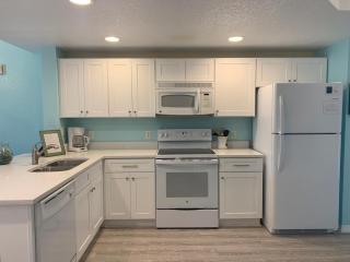Winter Sale on Now-Sunset Vistas 303N 100s 5 stars - 6