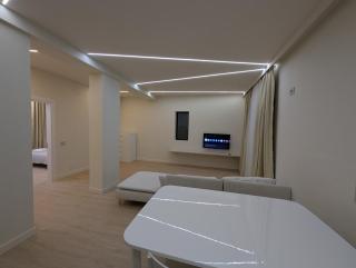 Zenith DM 4 Otopeni and Therme Self Check-in and Free Parking - 1