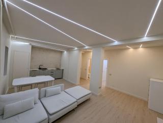 Zenith DM 4 Otopeni and Therme Self Check-in and Free Parking - 6