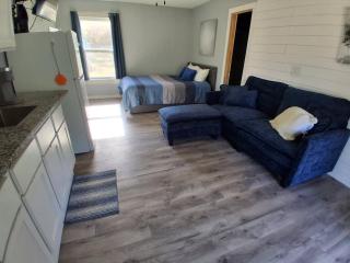 Country Hideaway For A True Getaway - 3