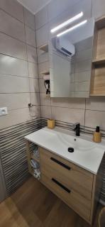 Appartement les hauts de balaruc L' escapade T2 rénové parking climatisation et piscine - 7