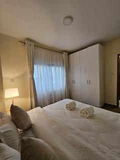 Phoie Homes - 6