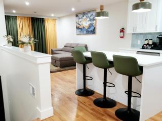 Luxury 3BR Retreat Near NYC - 8
