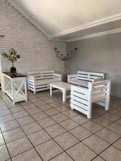 Atterbury Value Bed and Breakfast - 1