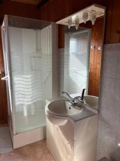 Ancienne maison dans petit village savoyard - 2