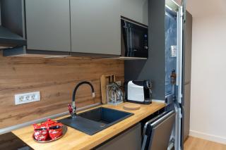 GreenLake Boutique Apartments - 5
