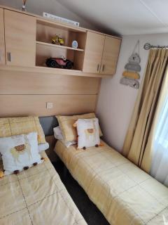 Lisa caravan hire - 5