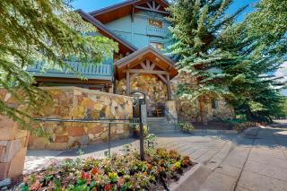 Spruce Tree Lodge #202 - 6
