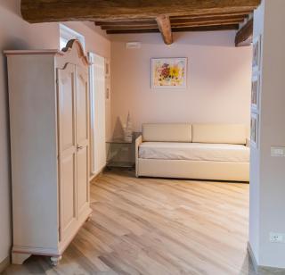 I Gelsi di San Bernardino Apartment - 4