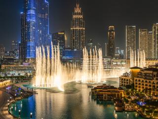 Panoramic Burj 5br Condo with Full Led & Fountain View - 0