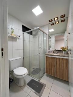 Quarto e sala completo de tudo na Ponta Verde - 1