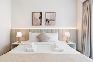 2Bed with spectacular Burj Khalifa & fountain view - 9