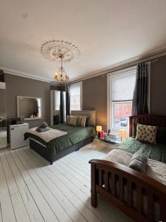 Cozy House Great Location - 3