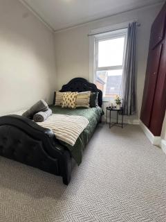 Cozy House Great Location - 1