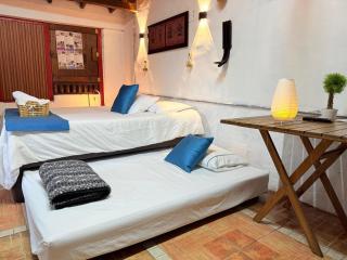 Cabaña & glamping para grupos de 4 a 6 personas, cerca al parque y con avistamiento de aves - 4