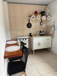 Kitnet Aconchegante Simples e Bem Localizada - 8