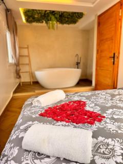 Soho Secret Studio - Romantic Getaway in Essaouira - 9
