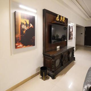 HomeTrio Villa in Punjabi Bagh, 3BR with Terrace - 3
