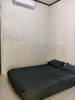 Rumah Putih Edi - Sengkol - 1