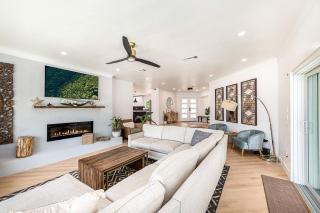 Modern Waterfront Main House with Pool and Hot Tub - 3