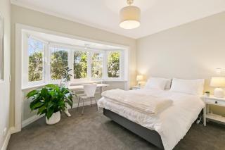 Leafy Wadestown Retreat Near CBD, Stadium, Ferry and Free Double Garage - 7