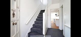 Family friendly retreat in M33 - 4
