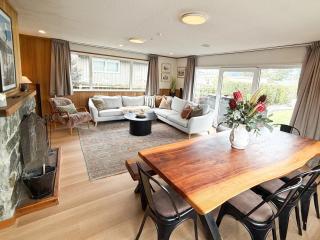 Delight on Devon - 1