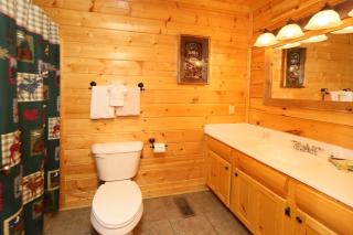 Romancing - 2 BR High In The Mountains - 1