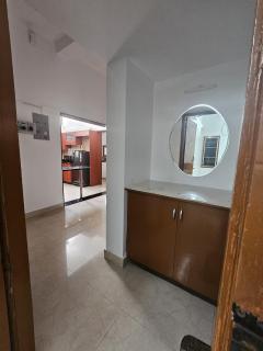 Spacious 3BHK Home , Sleeps 8 ,AC, Wi-Fi & Parking - 8