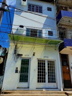 Prédio de apartamentos em bairro central de Belém - 0