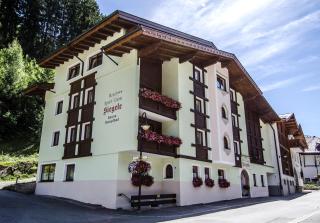 Hotel Garni Siegele - inklusive Silvretta-Card PREMIUM - Ischgl - 4