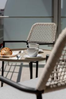 412 Std A Capitalia Urban Studio with Balcony and Gym - 7