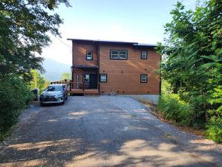 Black Bear Den at Fox Run - 3