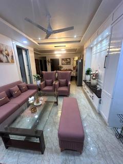 Premium Apartment near Taj Mahal - 8