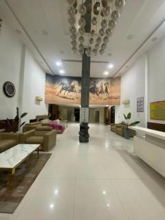 Premium Apartment near Taj Mahal - 4