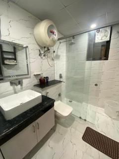 Premium Apartment near Taj Mahal - 3