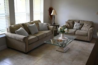 Dunsmuir House - Close to Warm Mineral Springs, Beaches & Cool Today Park - 8