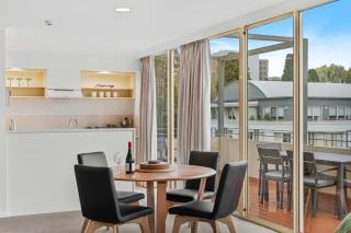 Stay by Salamanca with Secure Parking - 2